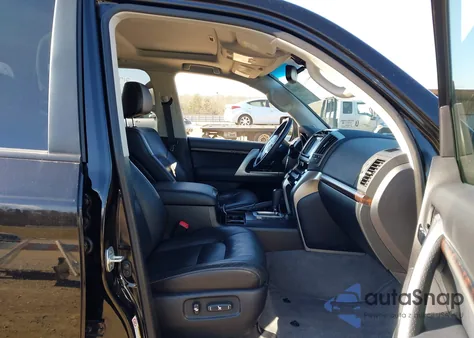 2015 Toyota Land Cruiser V8 from USA, damaged, VIN JTMHY7AJ7F4033834